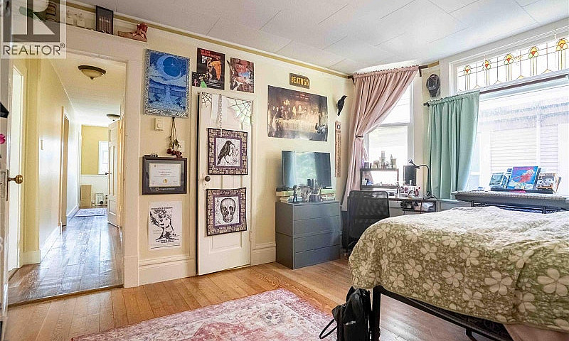 2329 Dowler Pl Victo...