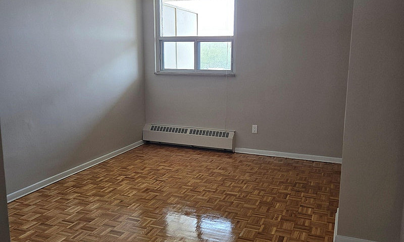 One Bedroom Apartmen...