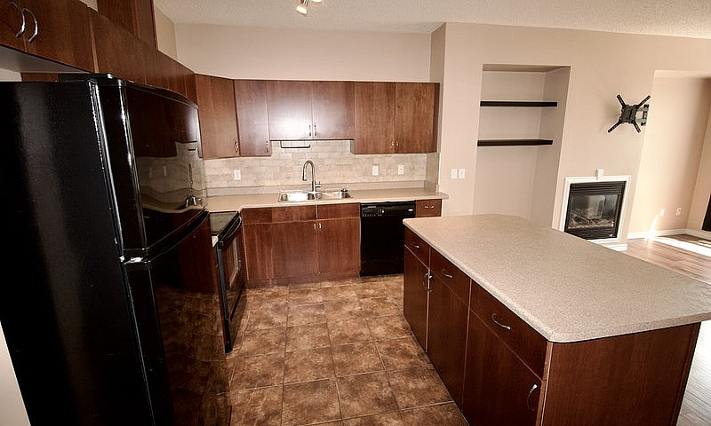 Silver Berry 2 Bed 2...