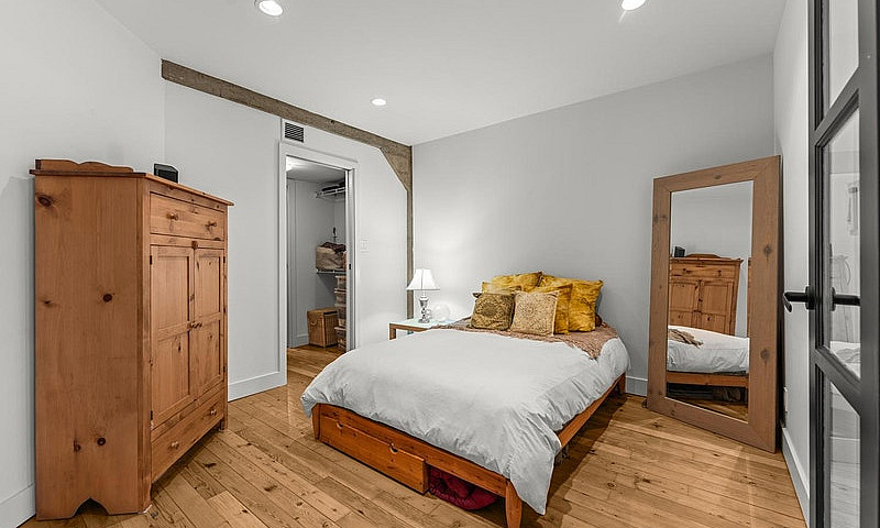 Yaletown Heritage Lo...