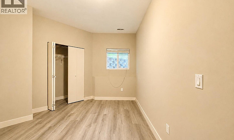 1625 Parkway Blvd Co...