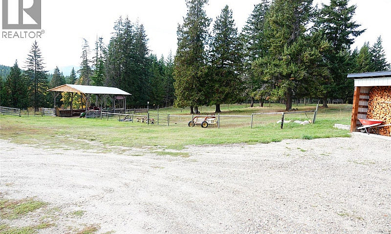 1325 Hepburn Road Ch...
