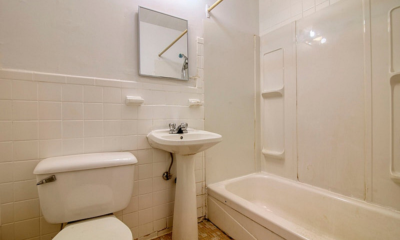 1 Bed Apartment Near...