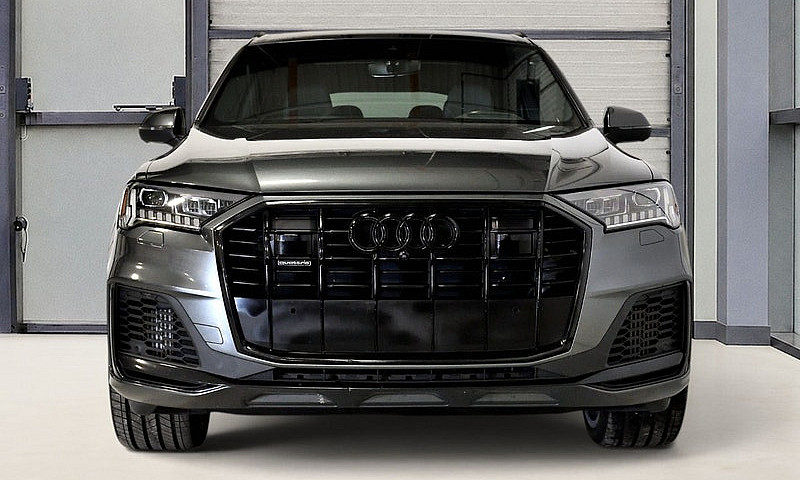 2023 Audi Q7 Technik...