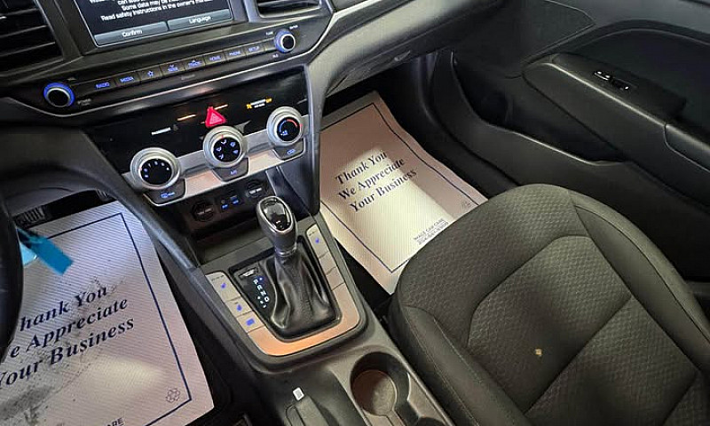 2020 Hyundai Elantra...
