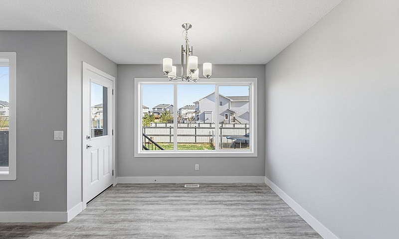 Leduc 3 Bed 2.5 Bath...