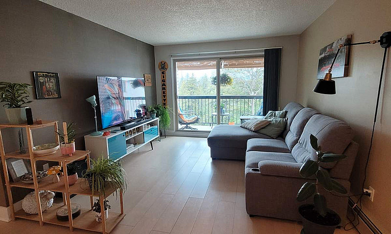 Peaceful Living. 1 B...