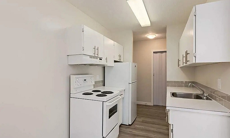 Modern Apartments Wi...