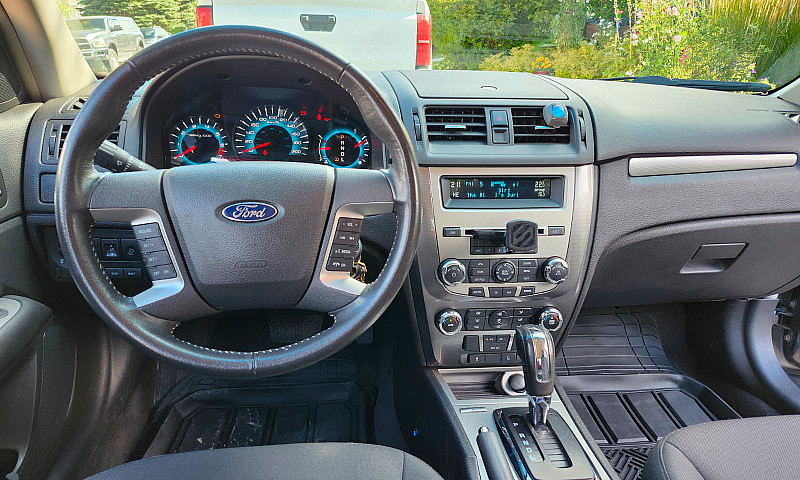 2010 Ford Fusion (63...