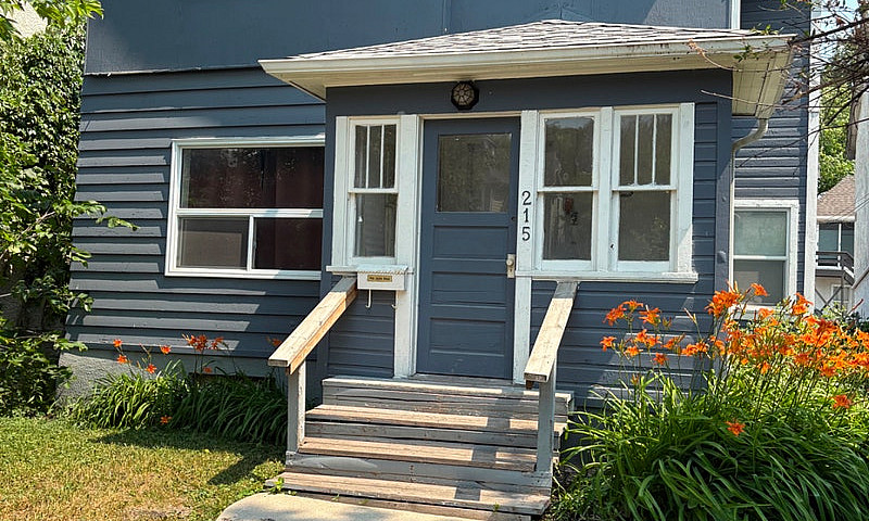 Duplex, 2 1/2 Storey...