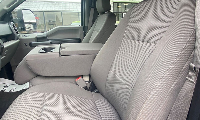 2020 Ford F-150 Xlt ...