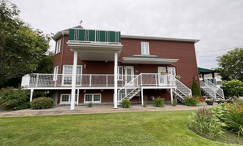 211 700$ - Condo À V...