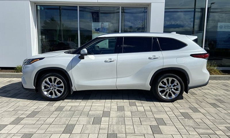 2023 Toyota Highland...