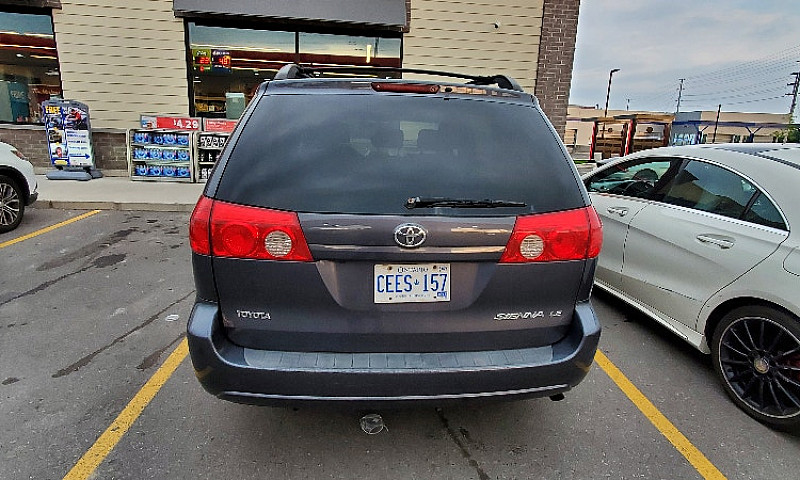 2008 Toyota Sienna, ...