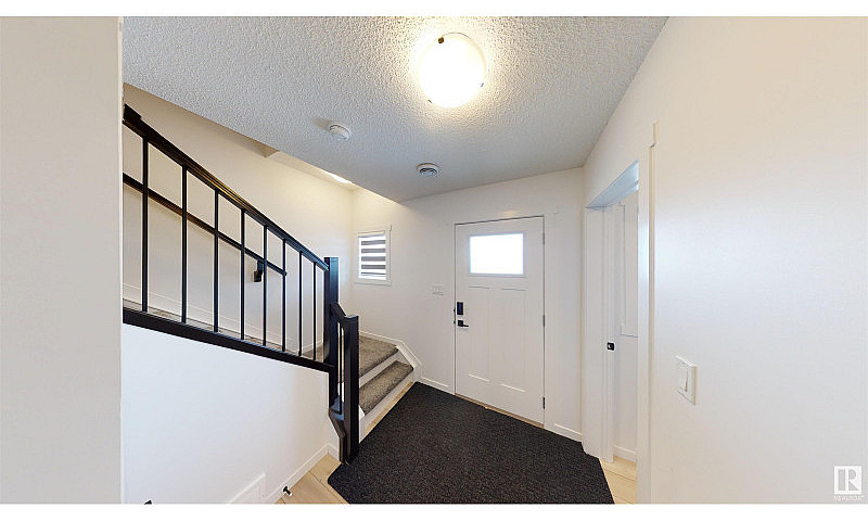 #119 1530 Tamarack B...