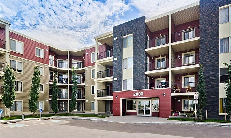 Condo For Sale- Leas...