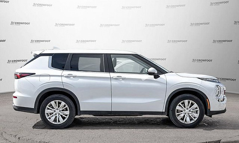 2025 Mitsubishi Outl...