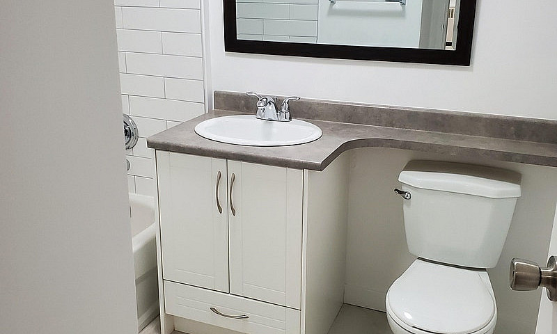 Renovated 1 Bedroom ...