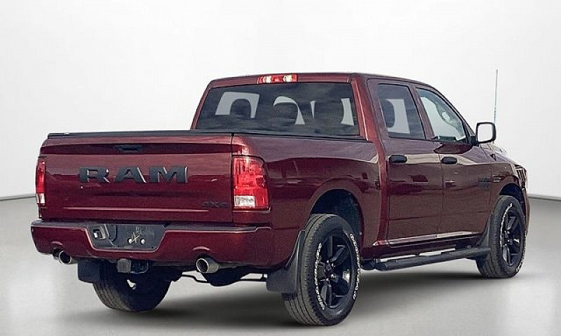 2021 Ram 1500 Classi...