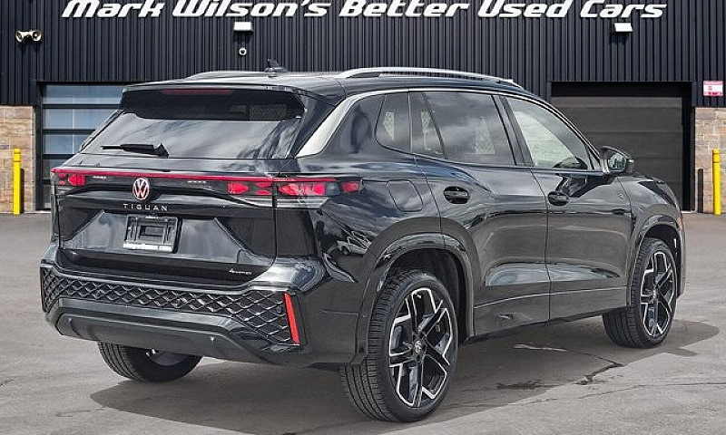 2025 Volkswagen Tigu...