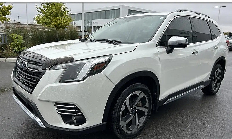 2022 Subaru Forester...