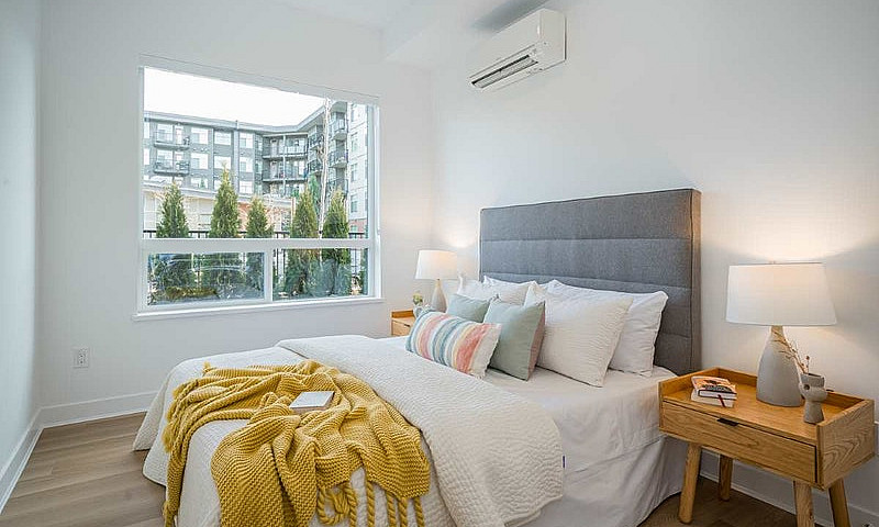 1 Bedroom Available ...