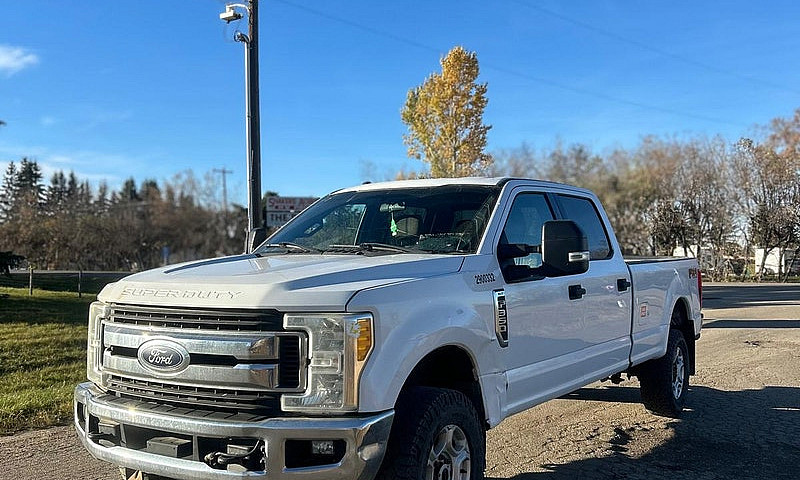 2017 Ford F 350 Crew...