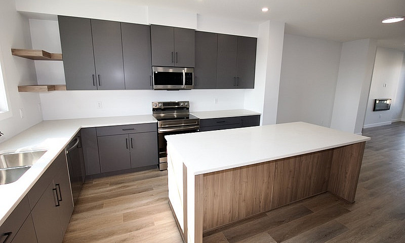 Ottewell 3 Bed 2.5 B...