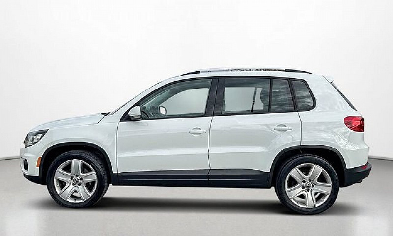 2014 Volkswagen Tigu...