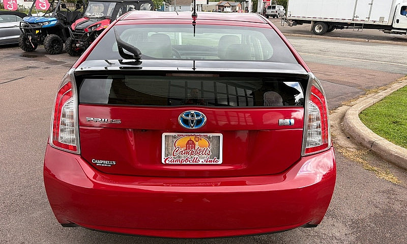 2015 Toyota Prius Ot...