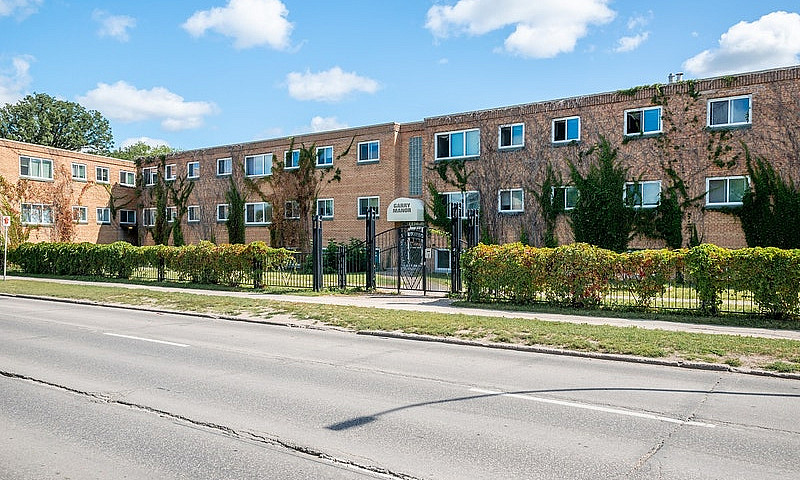 1430 Pembina Hwy - G...