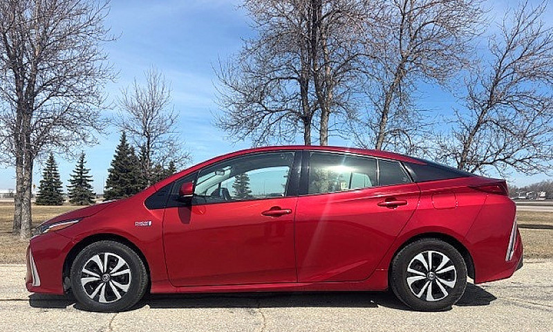 2019 Toyota Prius Pr...