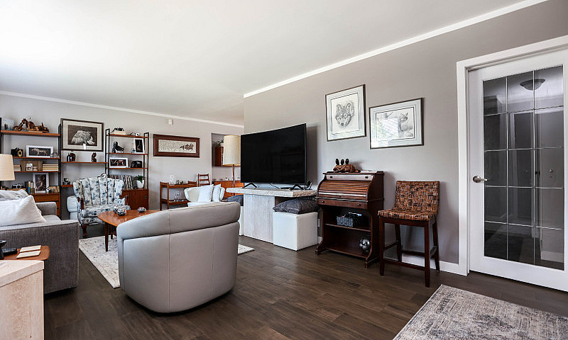 Just Listed!   145 A...