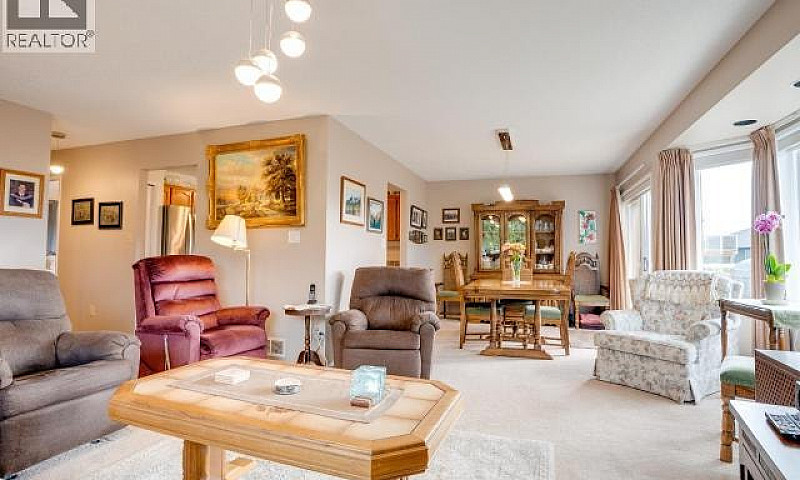 6886 Harvie Ave Powe...