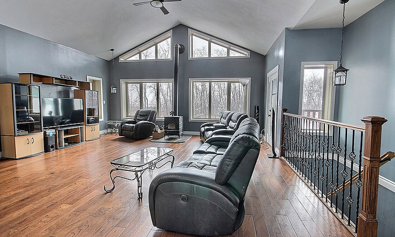 ☘️Charming Acreage W...