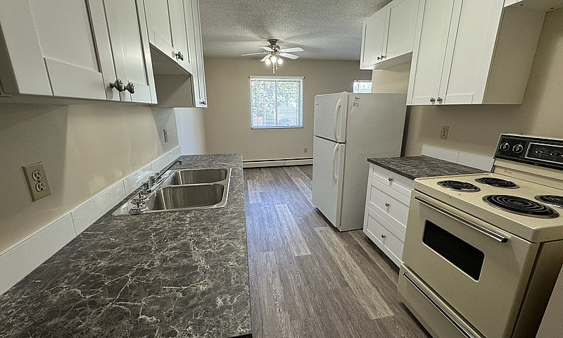 Spacious 2 Bedroom A...