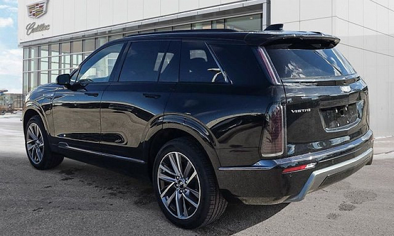 2027 Cadillac Vistiq...