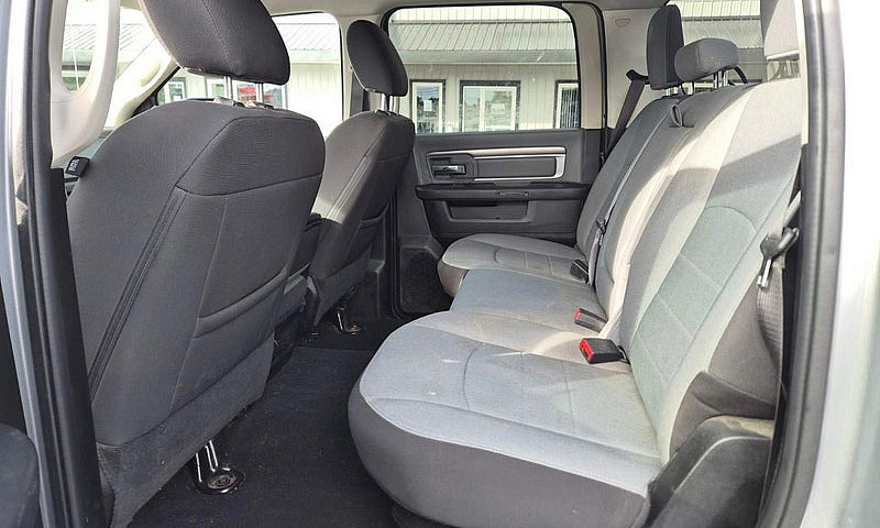 2023 Ram 1500 Classi...