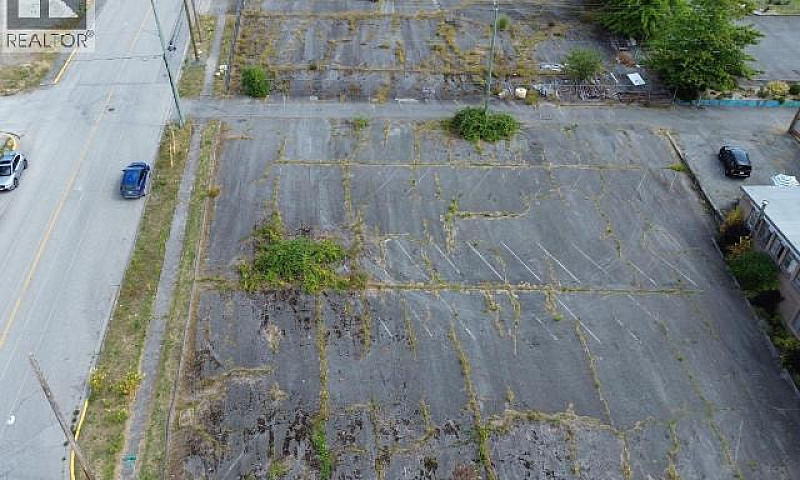 6227 Walnut Street P...