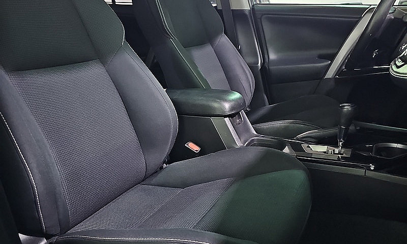 2018 Toyota Rav4 Xle...