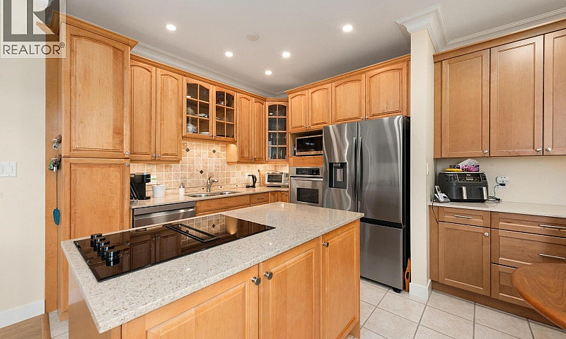 402 1300 Hunter Road...
