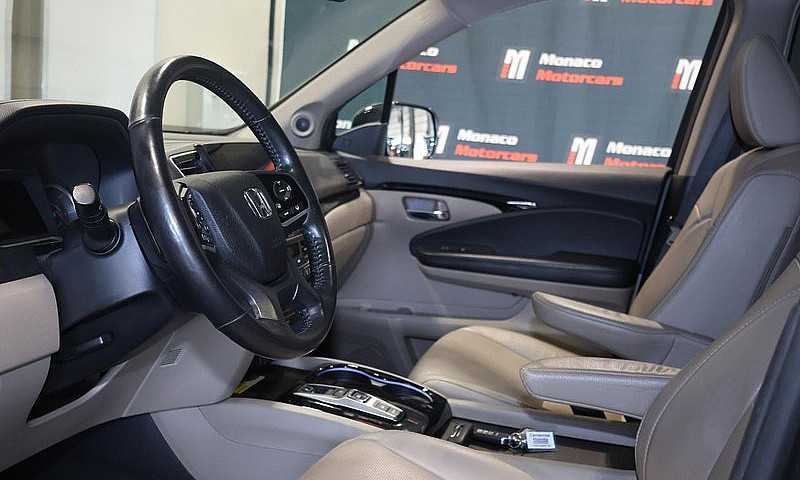 2020 Honda Pilot Tou...
