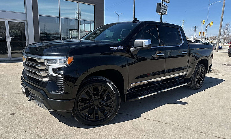 2022 Chevrolet Silve...