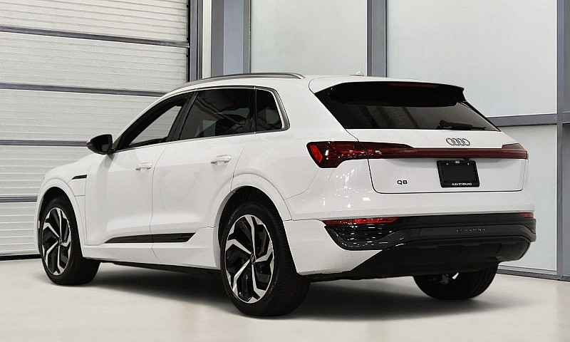 2024 Audi Q8 E-Tron ...