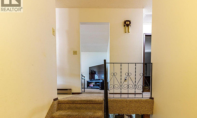 7546 Upper Balfour R...
