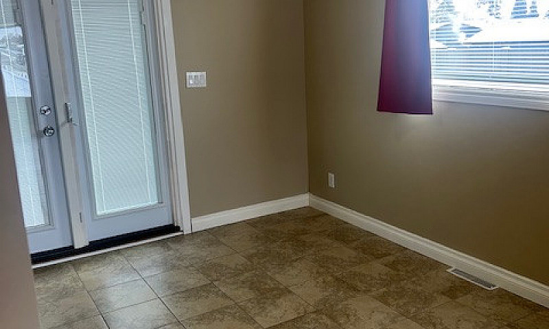 Acadia 4 Bedroom Ful...