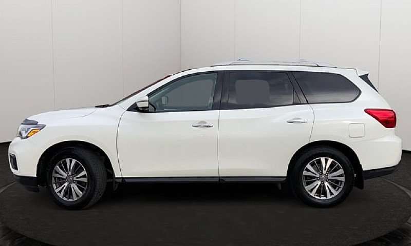 2020 Nissan Pathfind...