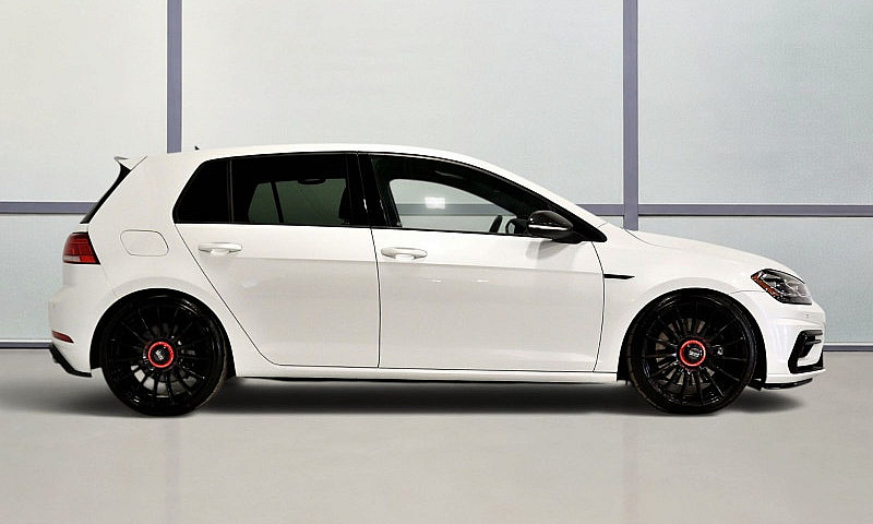 2019 Volkswagen Golf...