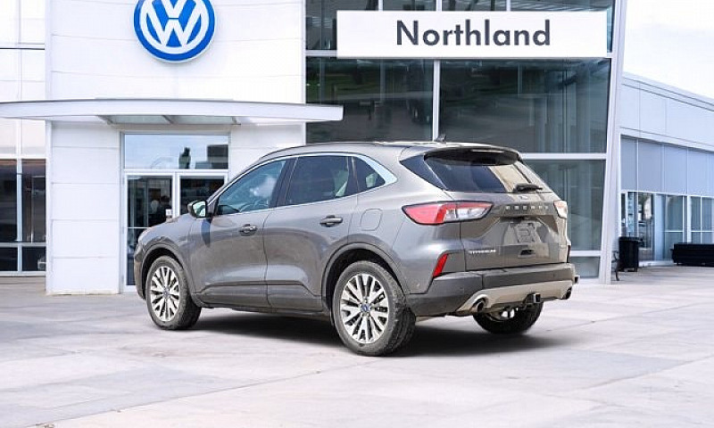 2021 Ford Escape Tit...