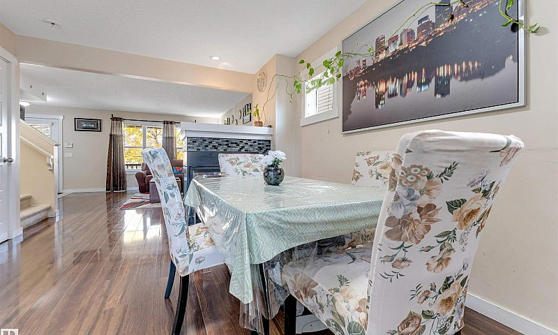 3503 15A St Nw Edmon...